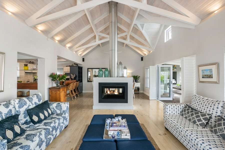 4 Bedroom Property for Sale in Thesen Islands Western Cape